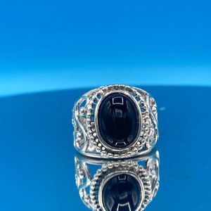 Vintage Sterling Silver Open Work Onyx Ring
